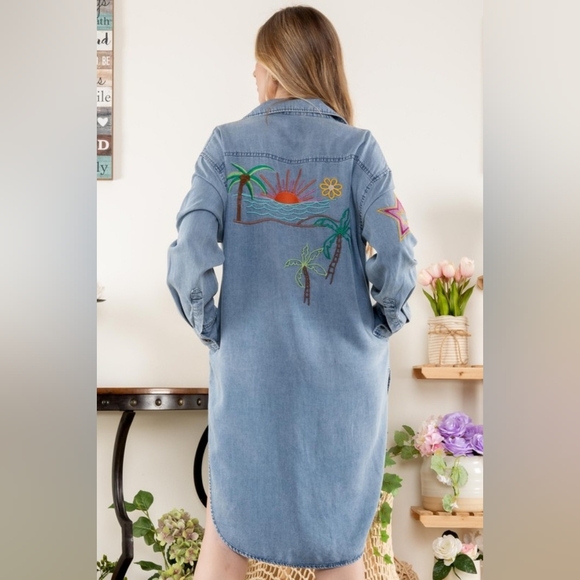 4-0131 *Boutique* Western Boho Embroidered Cactus hippie bus button down tunic - Picture 3 of 5